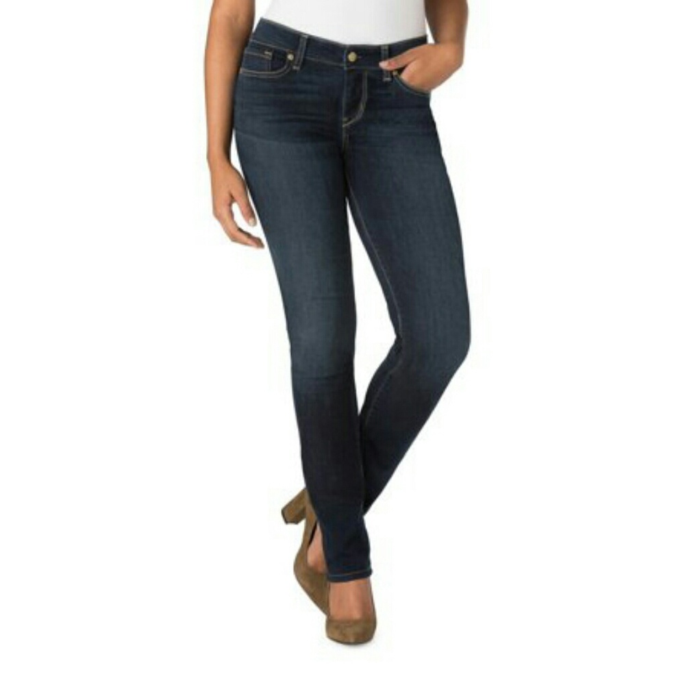Signature by Levi Strauss Modern Straight jeans